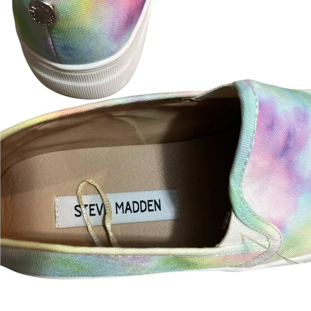 Steve Madden Toshe women's size 7.5 medium Colorful Tie-Dye Slip-On Sneakers - Picture 4 of 5